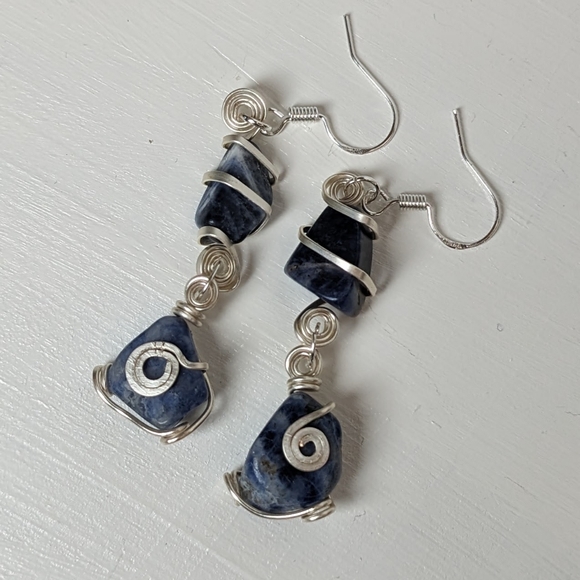 💙SOLD💙Sodalite Crystals Silver Earrings Handmade Crystal Jewelry Unique Cute - Picture 2 of 6